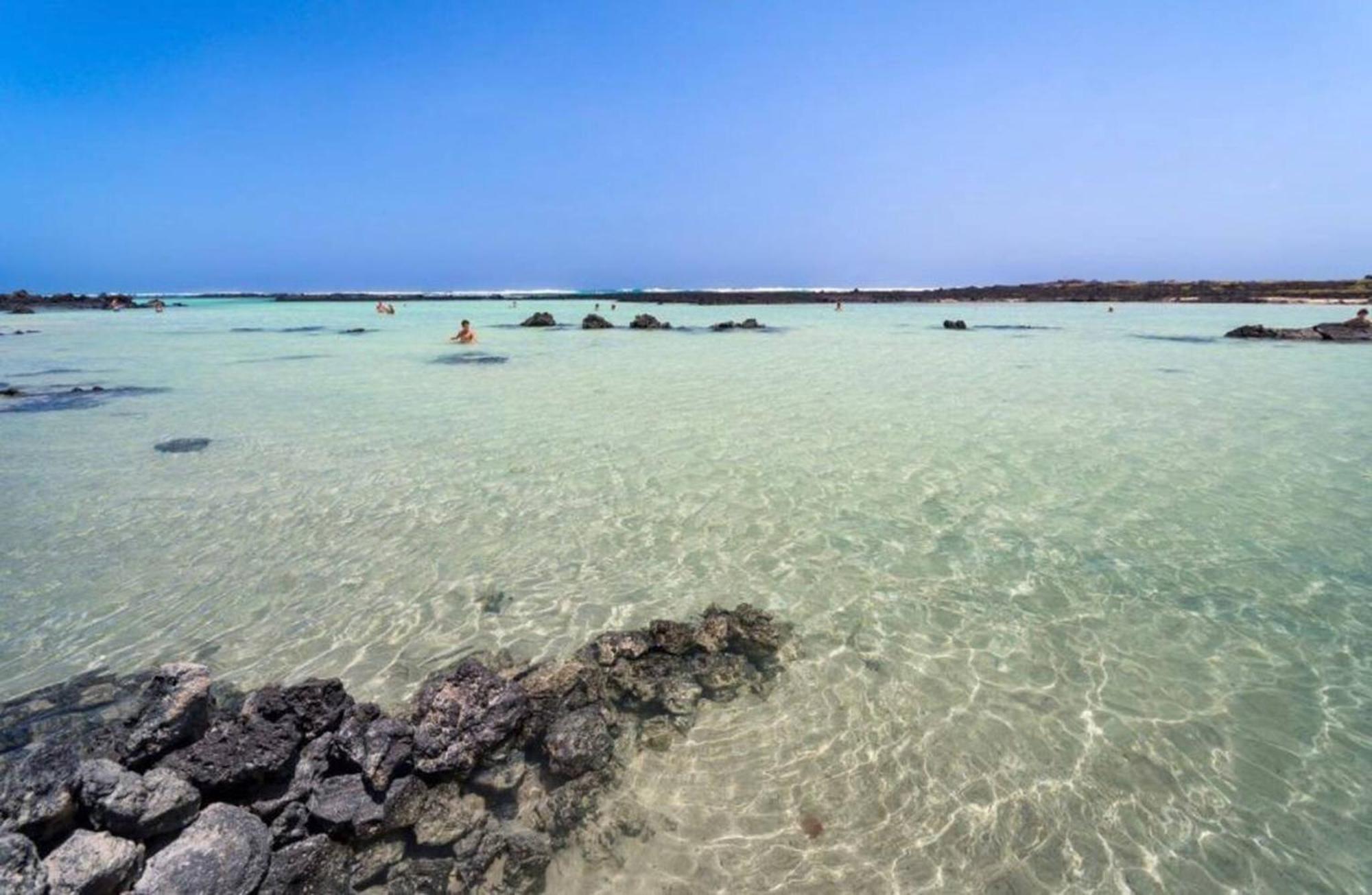 הוילה Casa Bianca Caleta De פאמארה מראה חיצוני תמונה