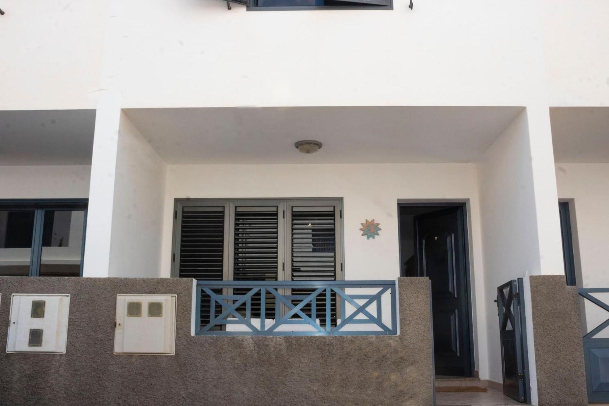 הוילה Casa Bianca Caleta De פאמארה מראה חיצוני תמונה