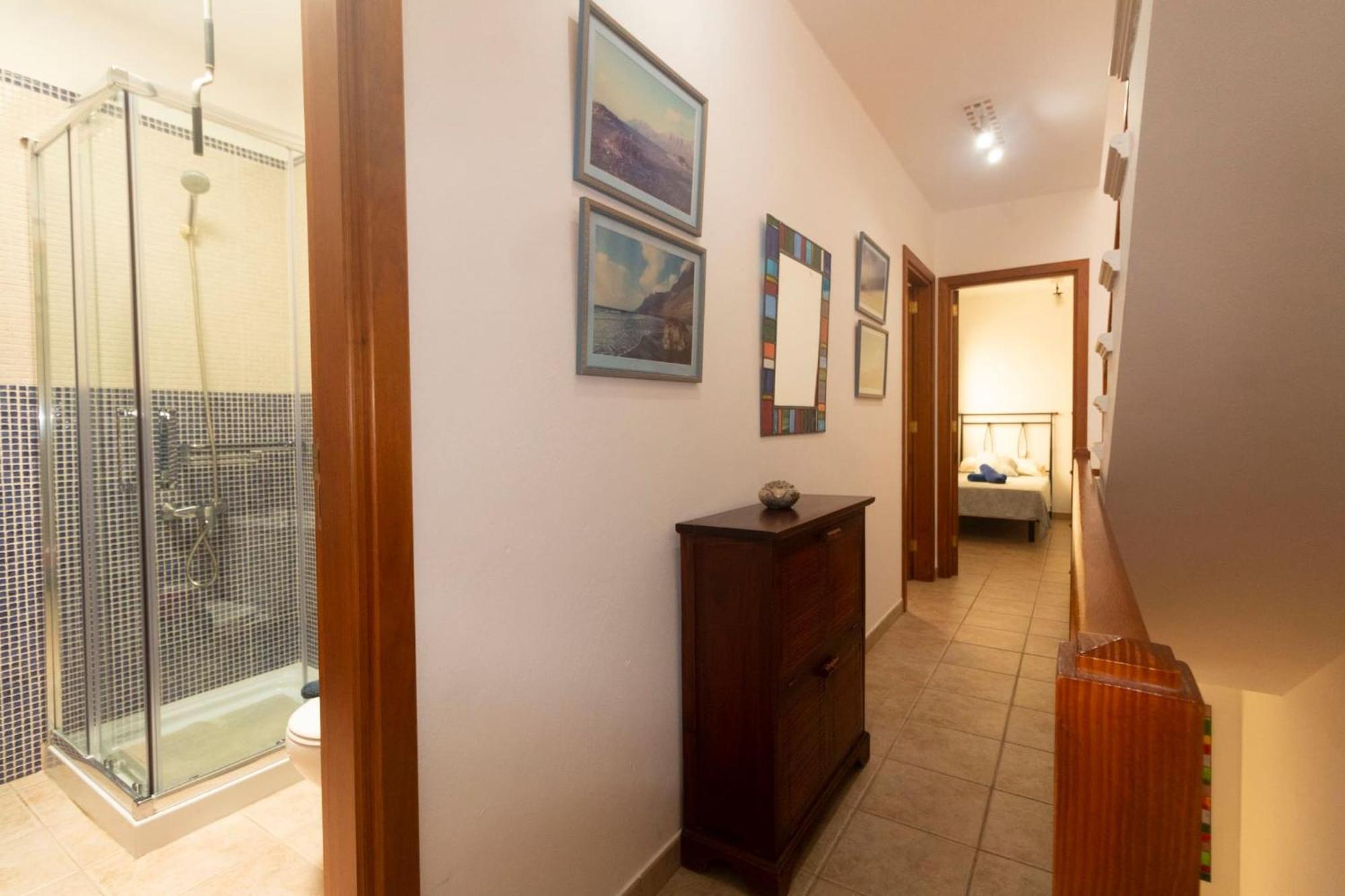 הוילה Casa Bianca Caleta De פאמארה מראה חיצוני תמונה